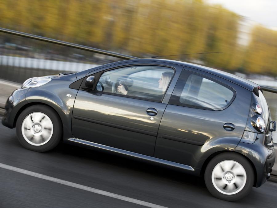  Citroen C1 5-Door 2008 года  (фото 6 из 16)